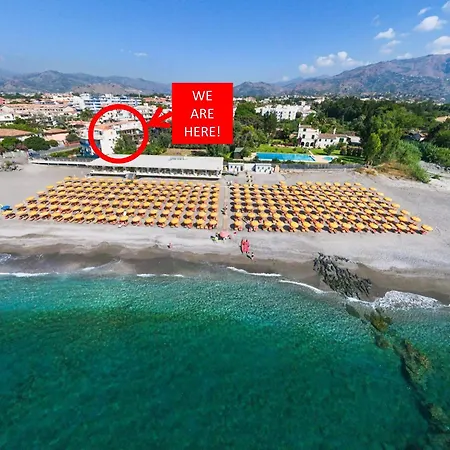 Dama S On The Appartement Giardini-Naxos